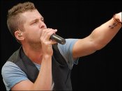 ryantedderone-republic-03-470x352.jpg